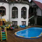 Po Kastonu & Palanga
