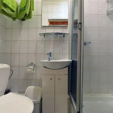 Aparthotel Po Kastonu & 3*