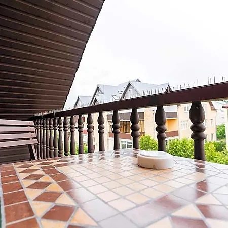 Aparthotel Po Kastonu & 3*