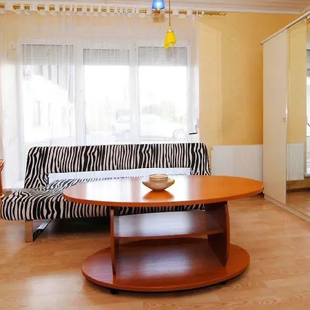 Po Kastonu & Aparthotel 3*