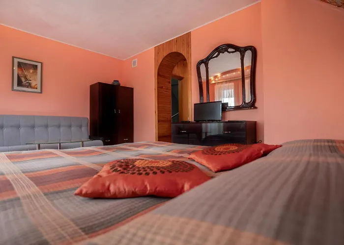 Po Kastonu & Aparthotel