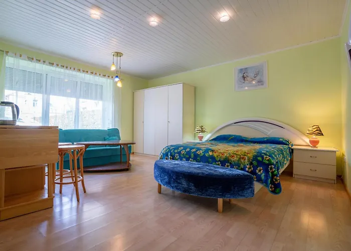 Aparthotel Po Kastonu &