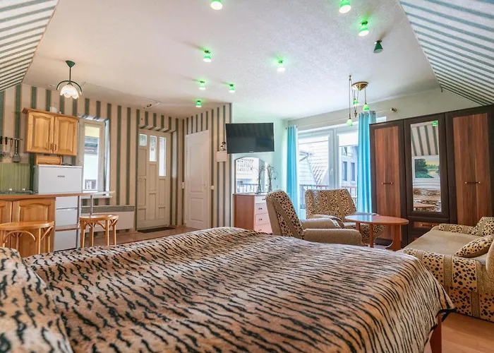 Po Kastonu & Aparthotel Palanga