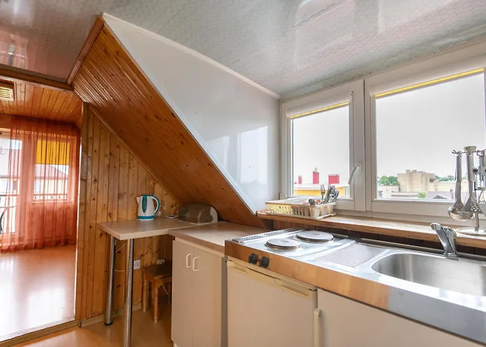 Po Kastonu & Aparthotel