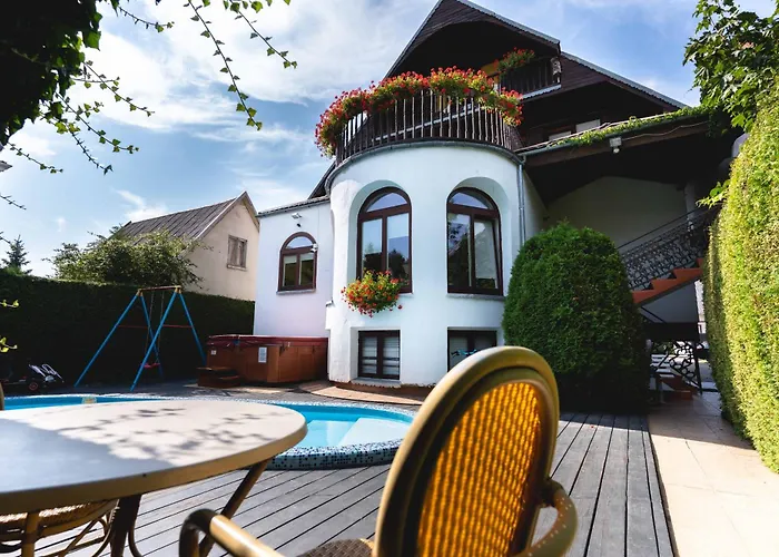 Po Kastonu & Palanga