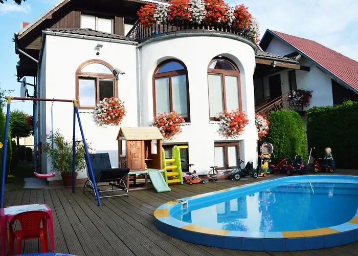 Po Kastonu & Aparthotel