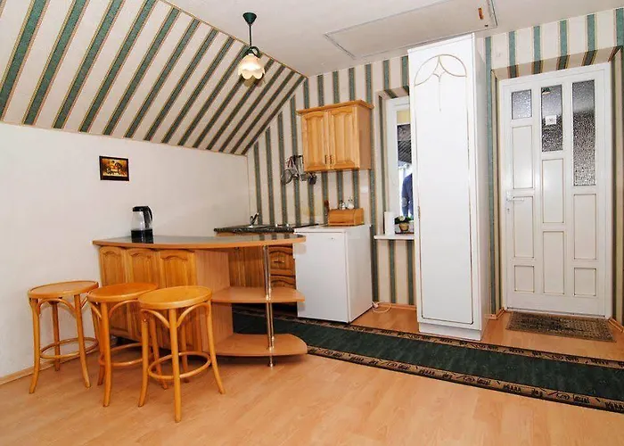 Po Kastonu & Palanga